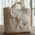 Bolso artesanal con elefantes