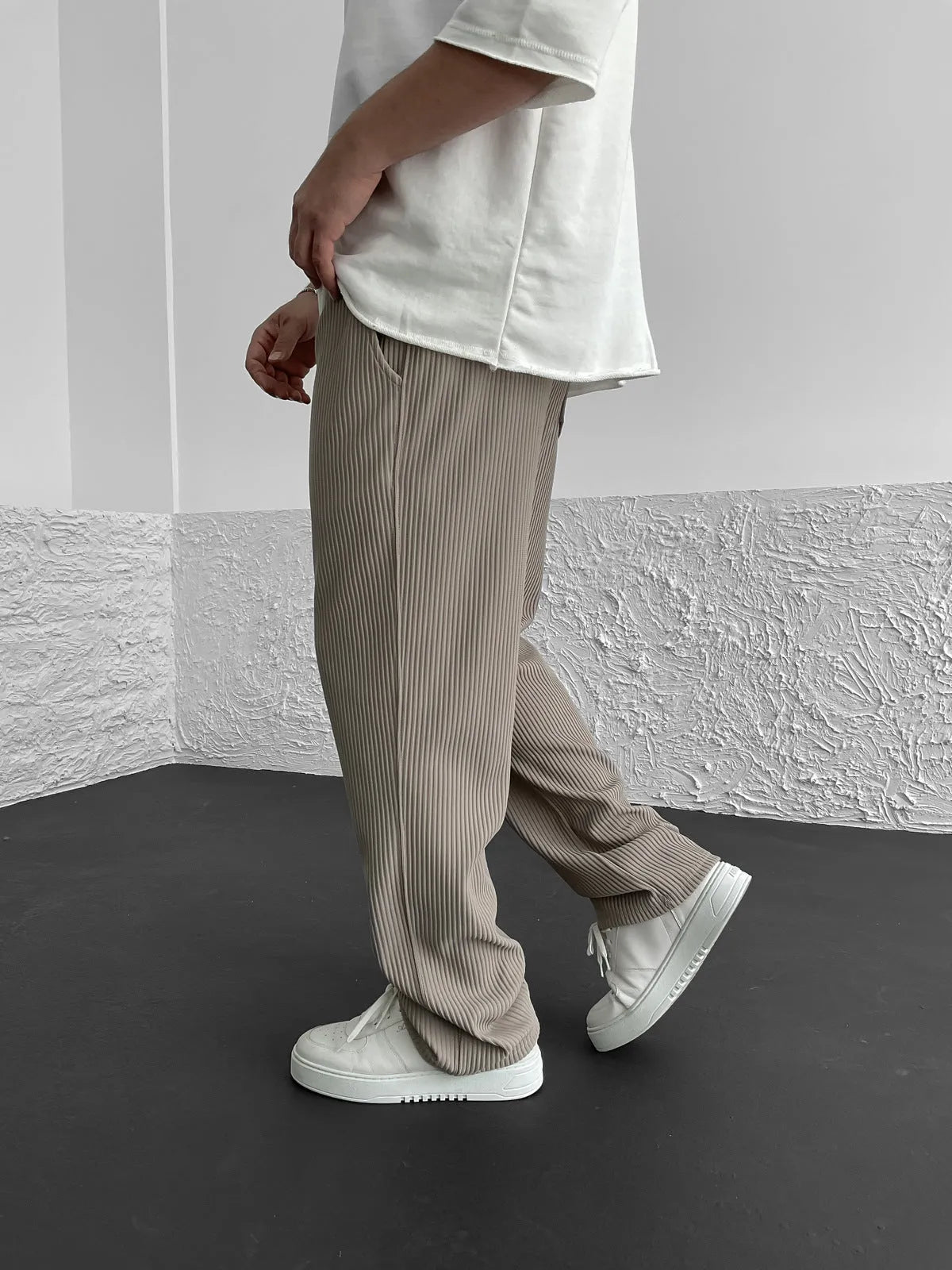 Pantalón Pleated Relax Élégance