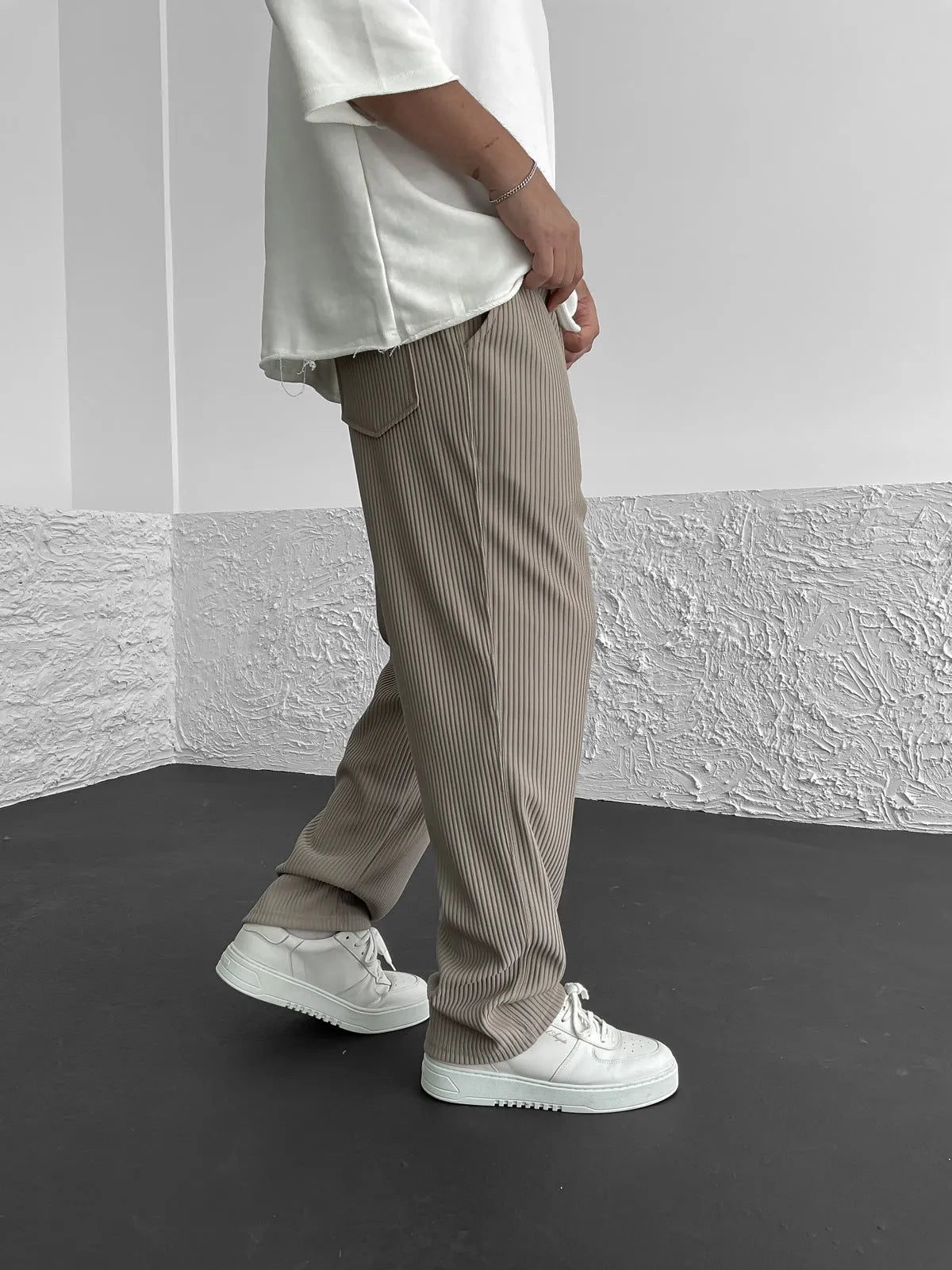Pantalón Pleated Relax Élégance
