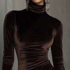 Vestido Velvet Noir